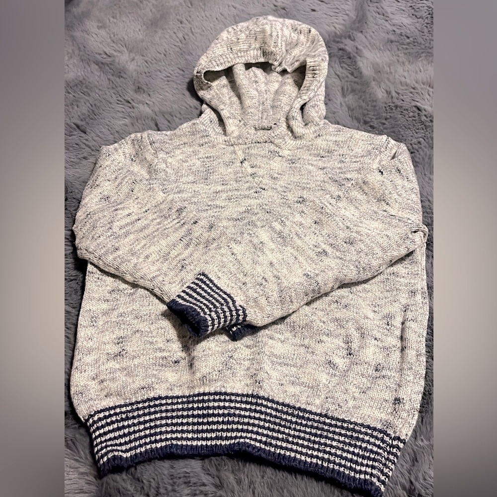 Grey boys sweatshirt with hood